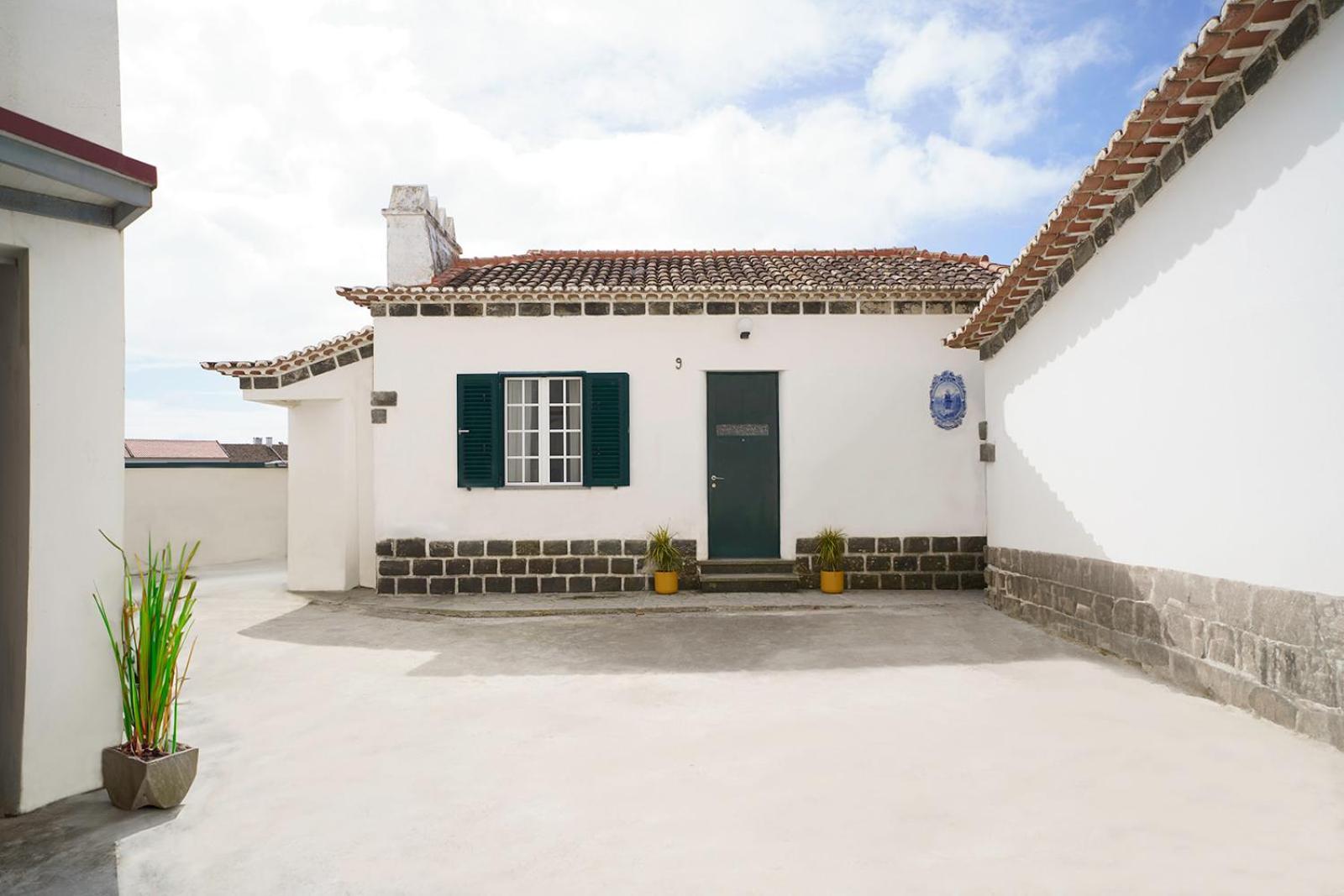 Casa Dos Celeiros Charming Angra do Heroismo